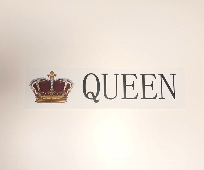 Queen plastskilt 10x40 cm