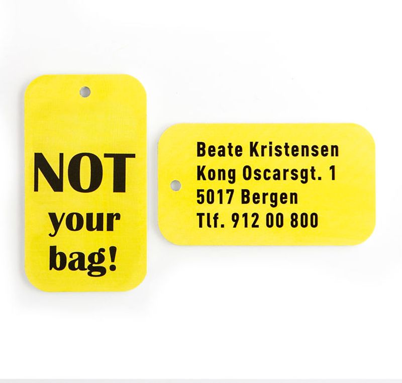 Merkelapp til bagasje. 2 stk like skilt             4,5x8 cm